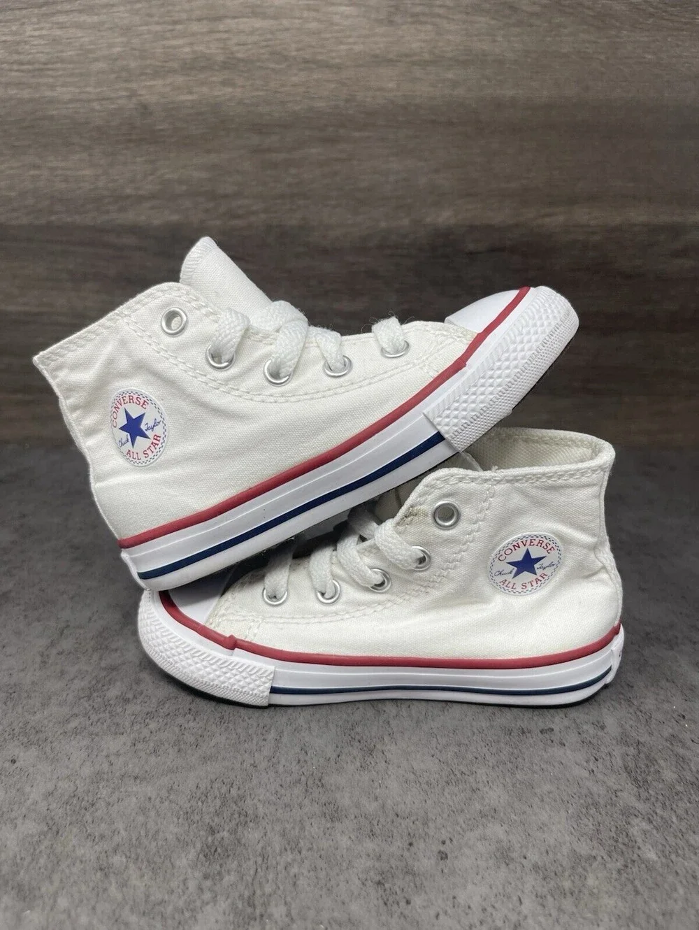 Converse Chuck Taylor All Star Size 7 Kids Toddler White Canvas Classic Sneaker